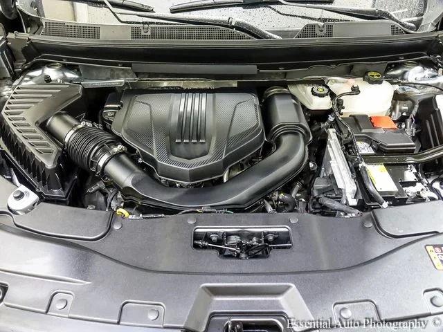 Used 2026 Silver GMC Elevation image 28
