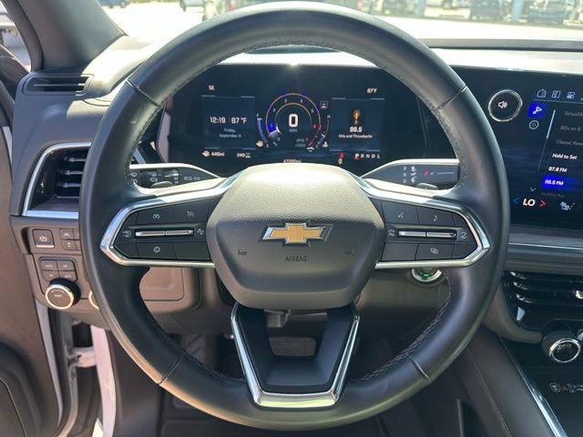 2025 Chevrolet Suburban LT - Photo 17
