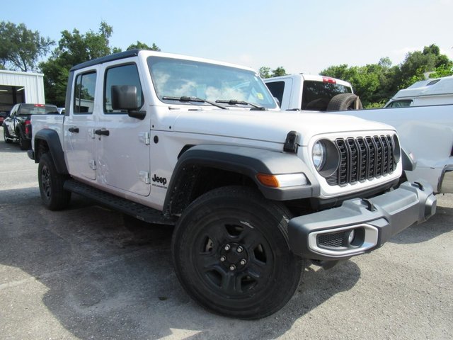 2024 Jeep Gladiator Sport