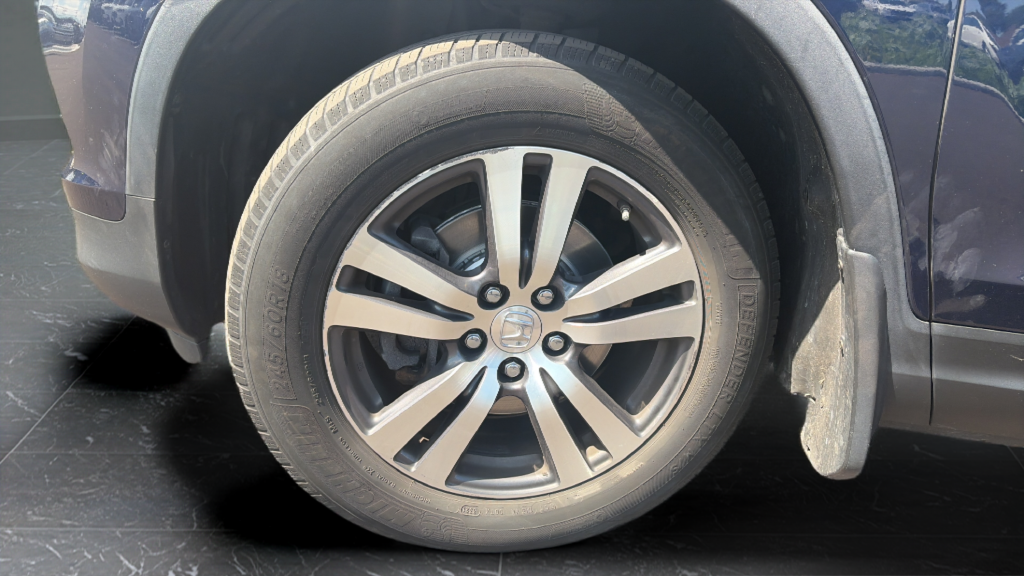Used 2017 Blue Honda EX-L image 28