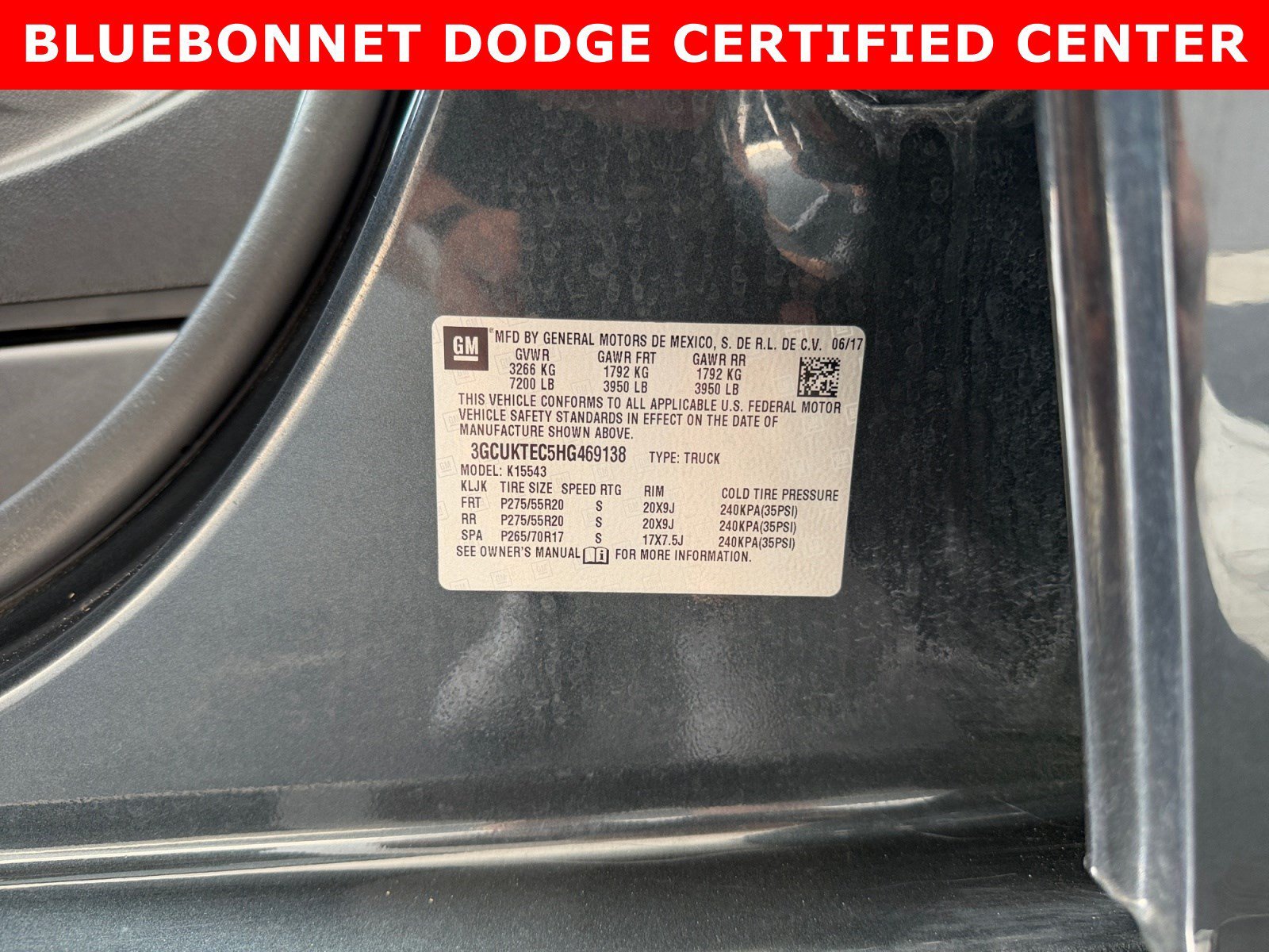 Used 2017 Graphite Metallic Chevrolet High Country image 25