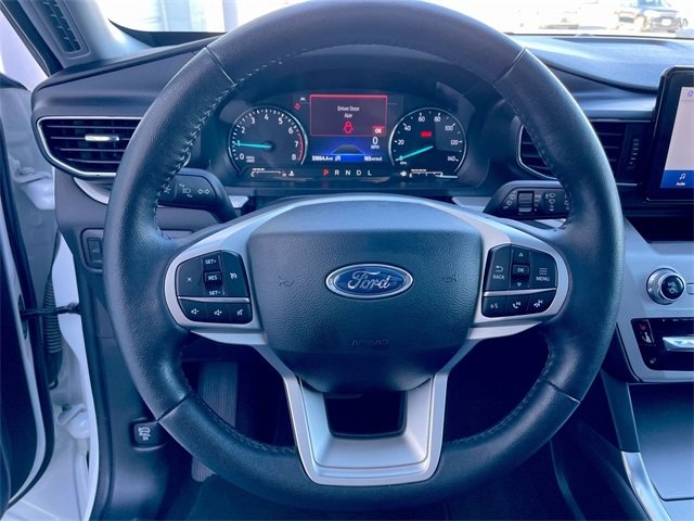 2024 Ford Explorer XLT photo 4