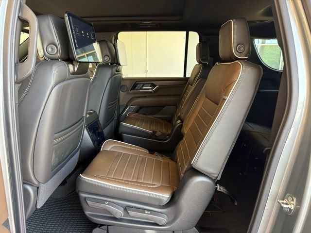 2026 GMC Yukon XL Denali Ultimate - Photo 20