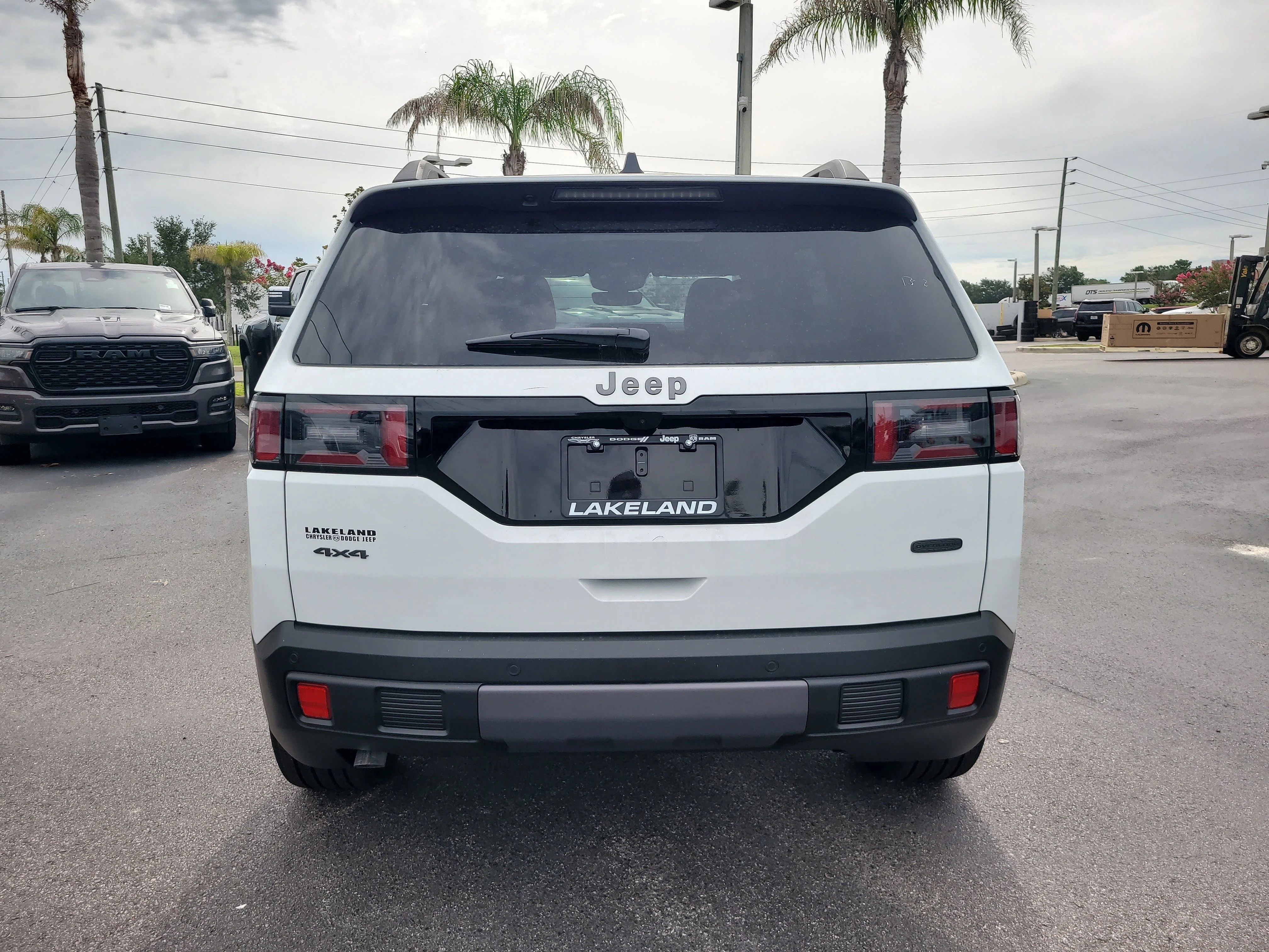 New 2026 Bright White Clearcoat Jeep Overland image 7