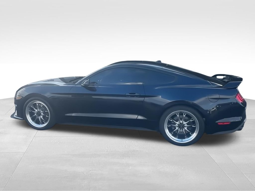 Used 2021 Blue Ford GT Premium image 6