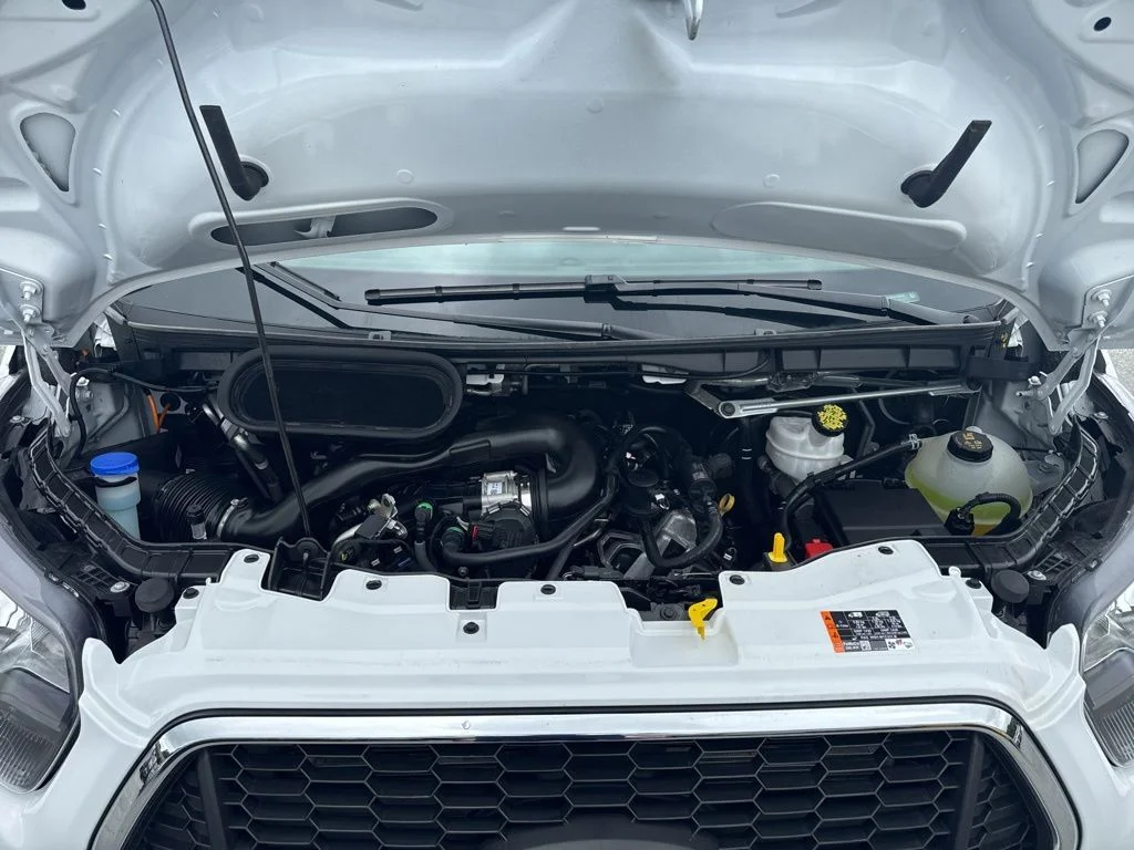 Used 2025 White Ford XLT image 28