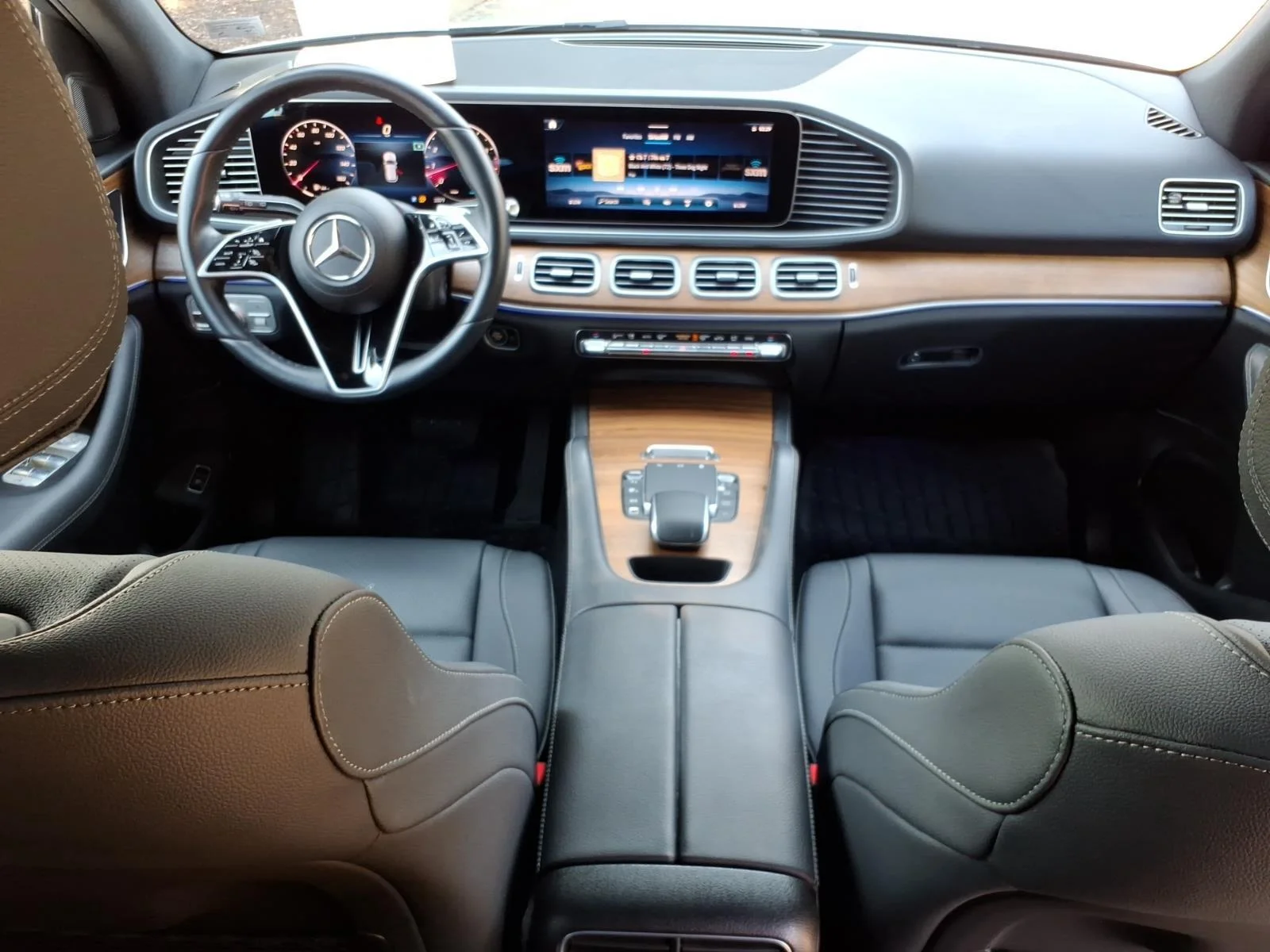 Certified Used 2025 Cirrus Silver Metallic Mercedes-Benz GLE 350 image 29