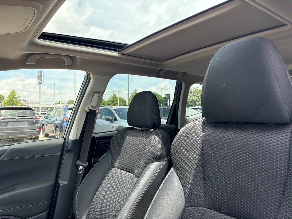 Used 2020 Black Subaru Premium image 5