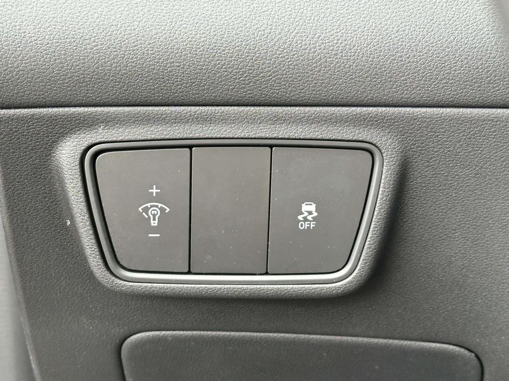 2024 Hyundai Tucson SE - Photo 26