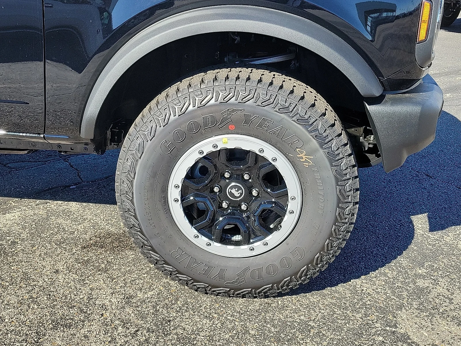 New 2025 Shadow Black Ford Base image 7