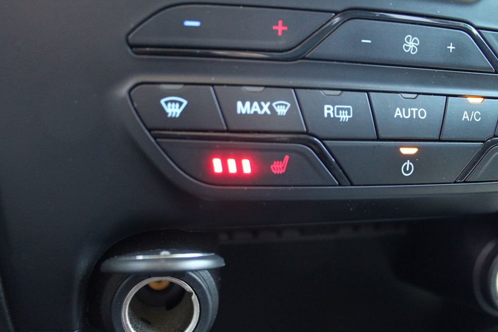 Used 2019 Gray Ford XLT image 13