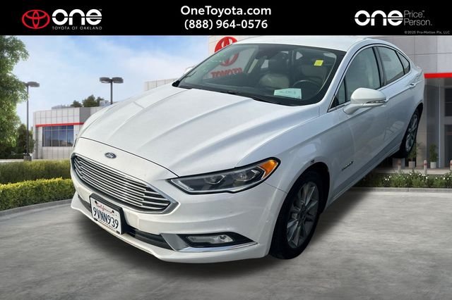 2017 Ford Fusion Hybrid SE