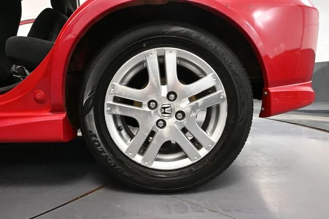 Used 2007 Red Honda Sport image 11