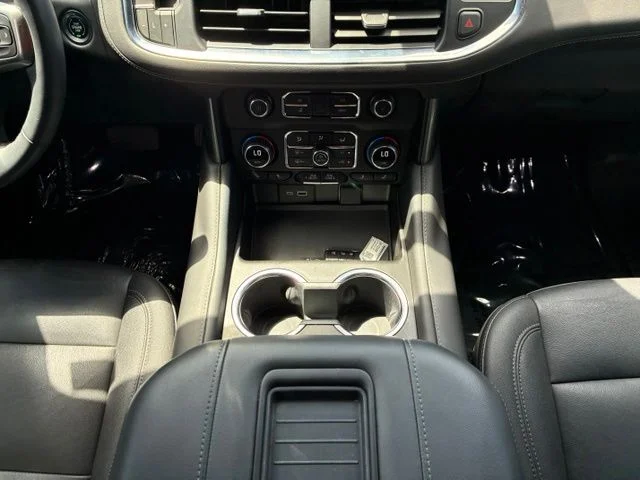 Used 2023 Summit White Chevrolet Z71 image 13