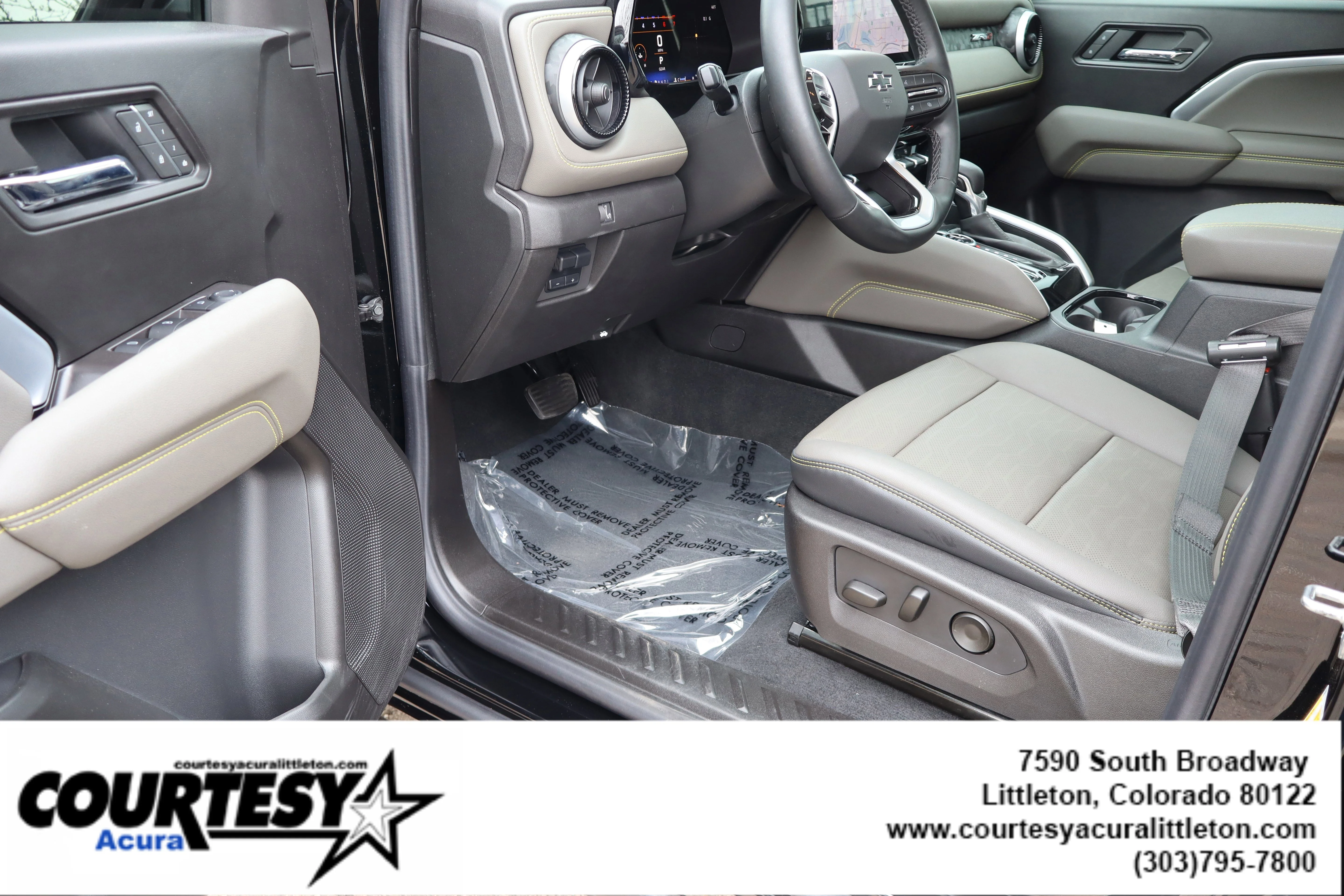 Used 2025 Black Chevrolet 4WD ZR2 image 23