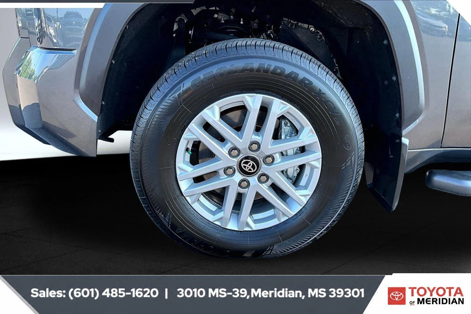 Used 2026 Magnetic Gray Metallic Toyota SR5 image 7