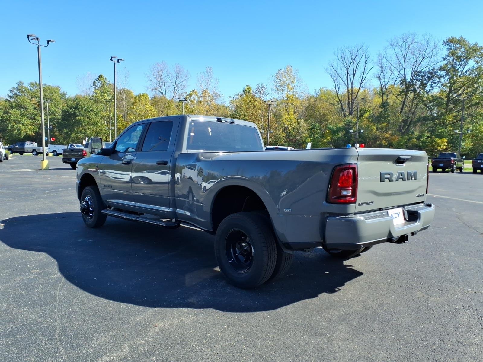 New 2027 Ceramic Gray Clear-Coat Exterior Paint RAM Big Horn image 5