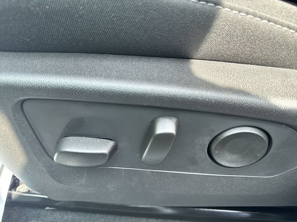 2026 GMC Canyon Elevation - Photo 18