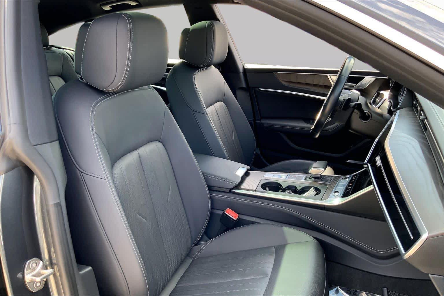 Used 2022 Daytona Gray Pearl Effect Audi Prestige image 17