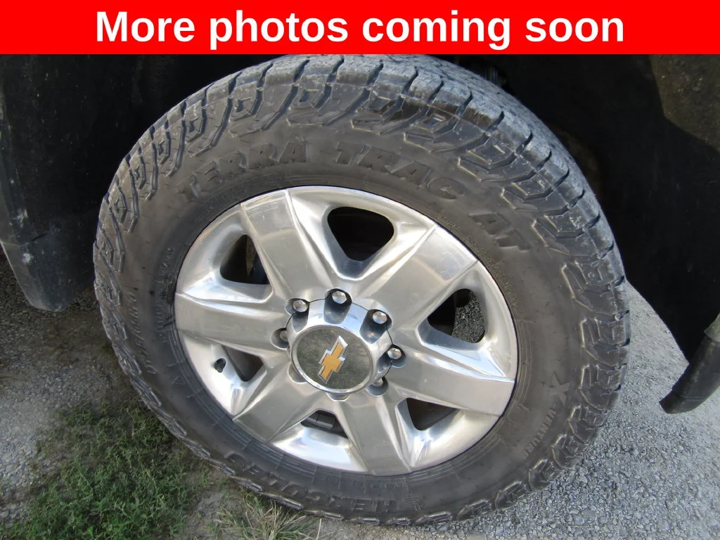 Certified Used 2023 Silver Ice Metallic Chevrolet LTZ image 9