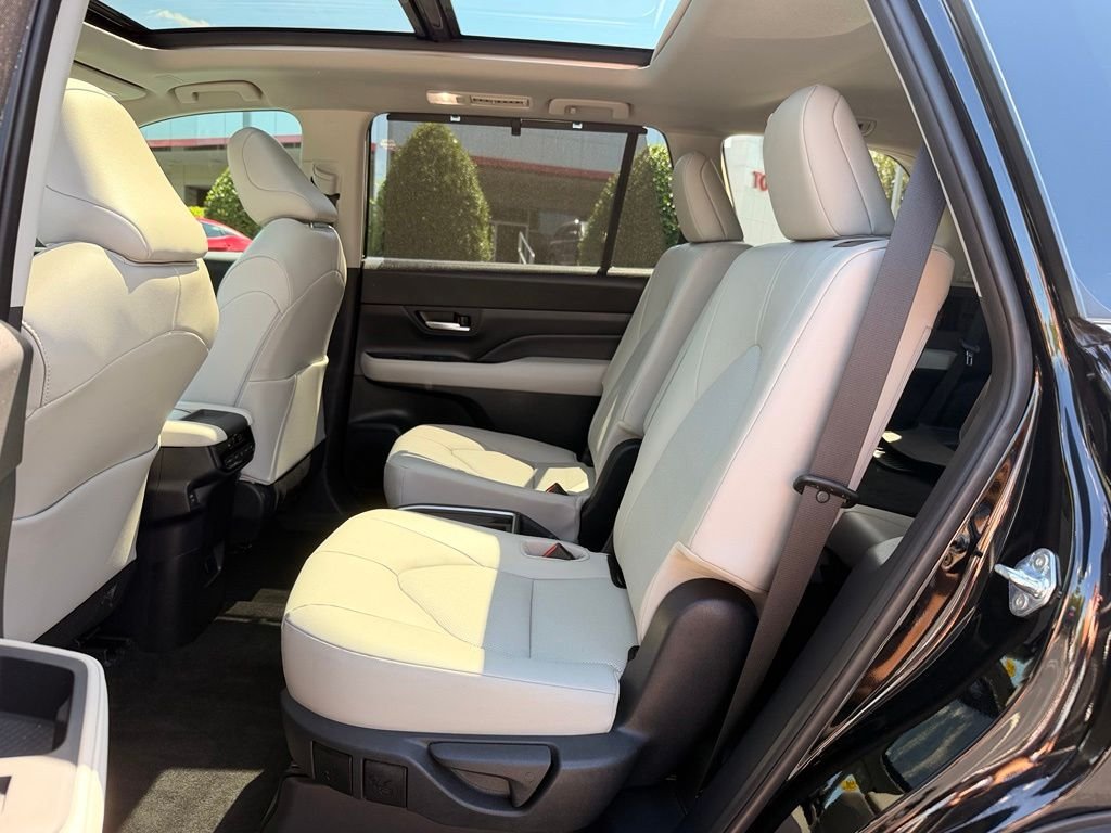 Used 2025 Black Toyota XLE image 14