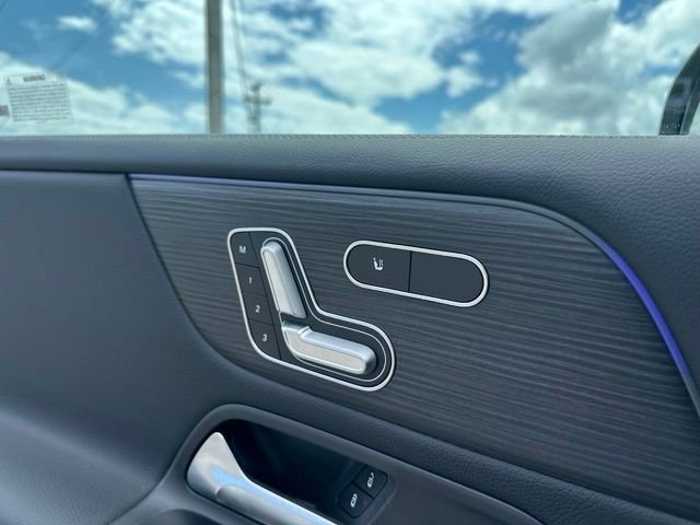 New 2026 Mountain Grey Metallic Mercedes-Benz GLB 250 image 13