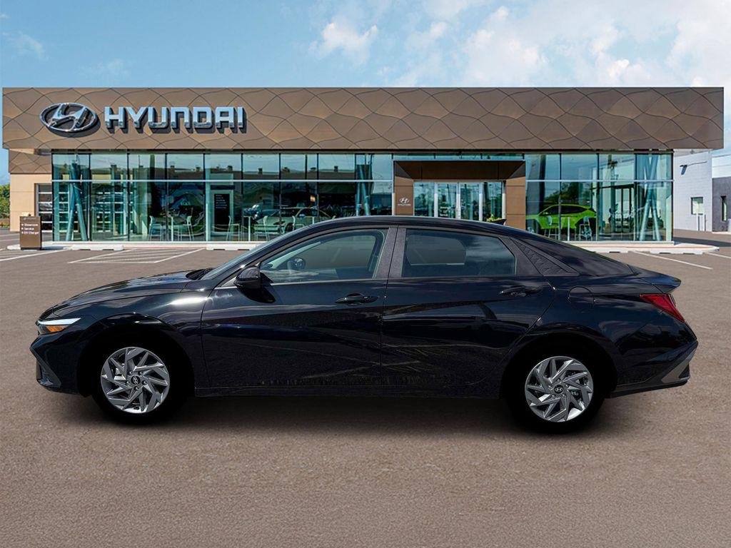 New 2026 Black Hyundai Blue image 3