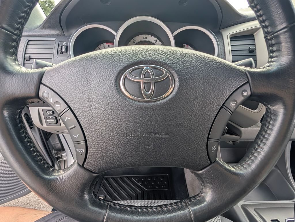 Used 2011 Silver Toyota PreRunner image 19