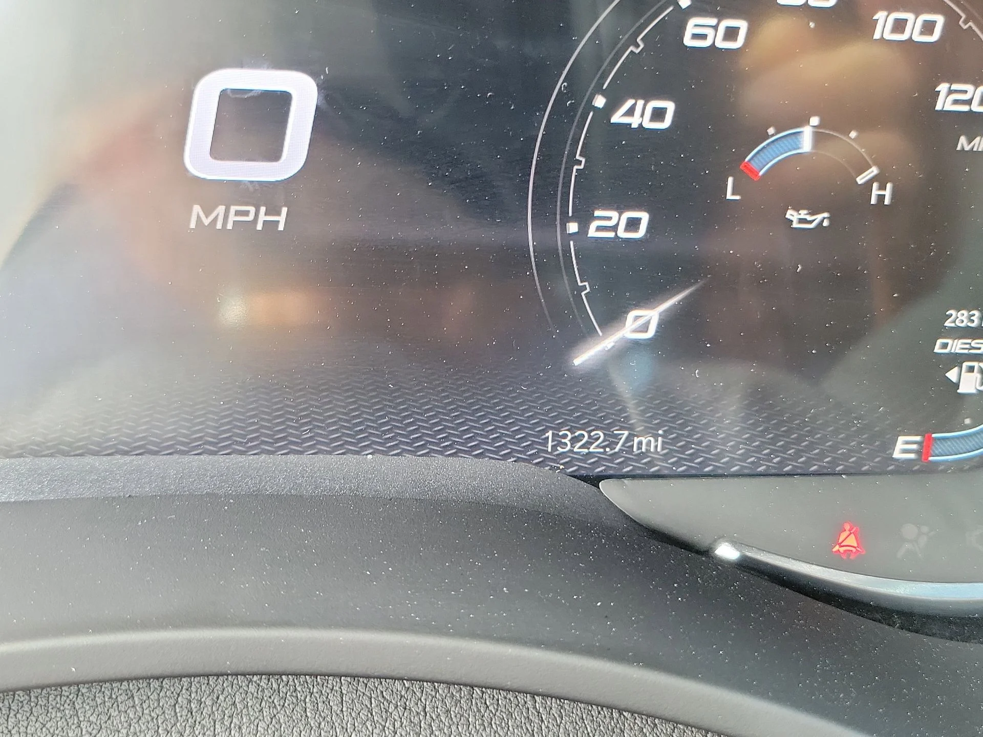 Used 2025 White Ram Laramie image 8