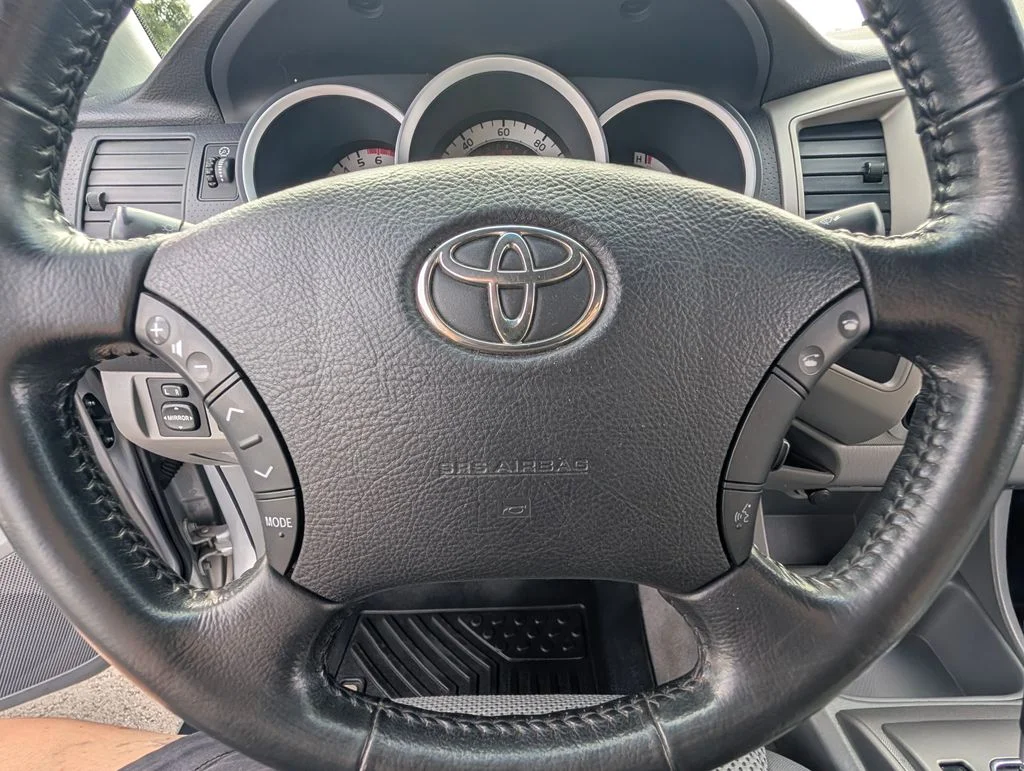 Used 2011 Silver Toyota PreRunner image 19
