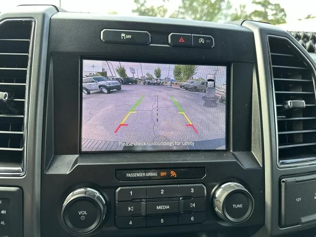 Used 2020 Red Ford XLT image 18