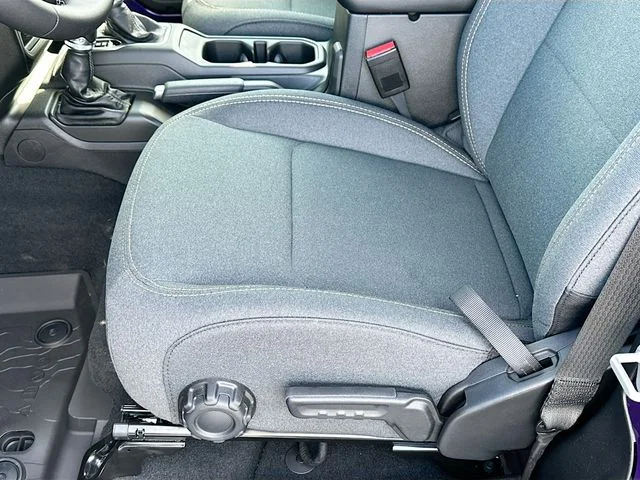 New 2026 Reign Exterior Paint Jeep Sport S image 14