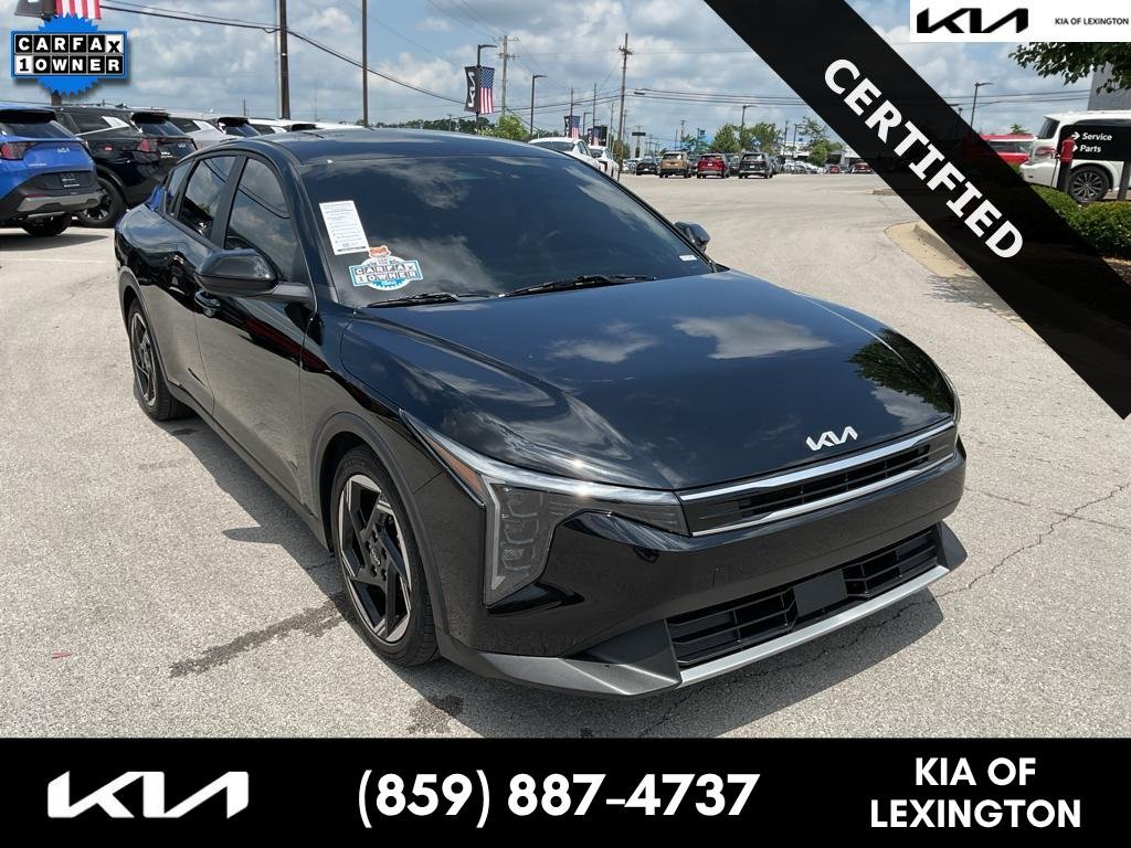Used 2025 Aurora Black Pearl Kia EX image 1