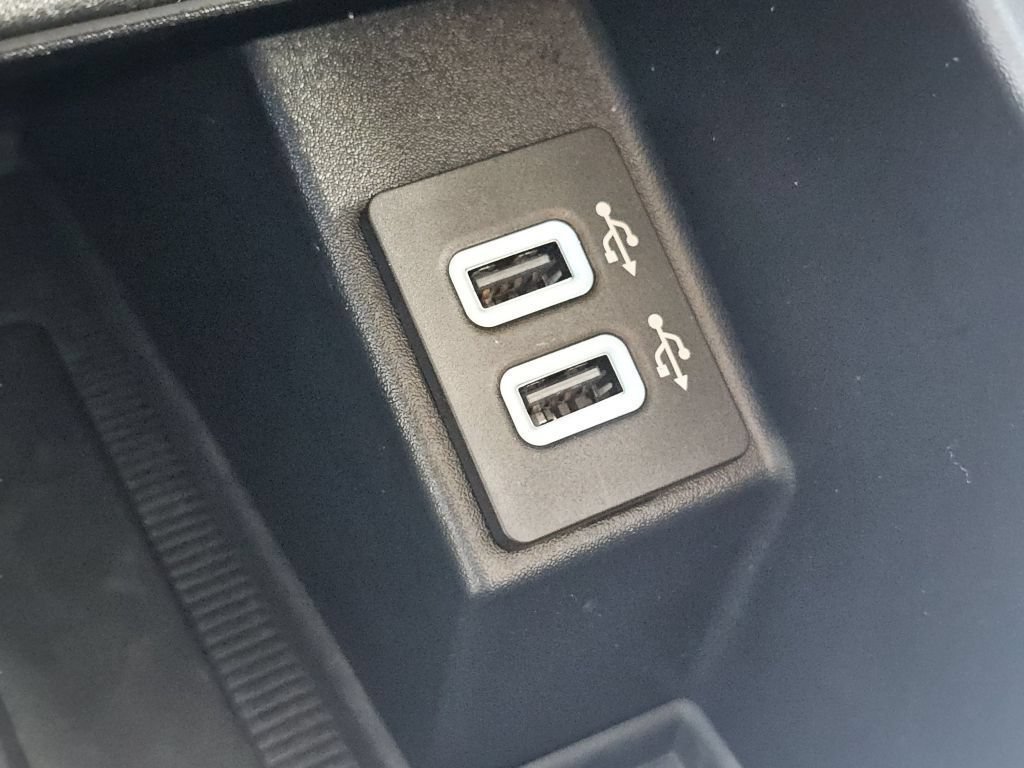 Used 2020 White Metallic Ford Titanium image 12