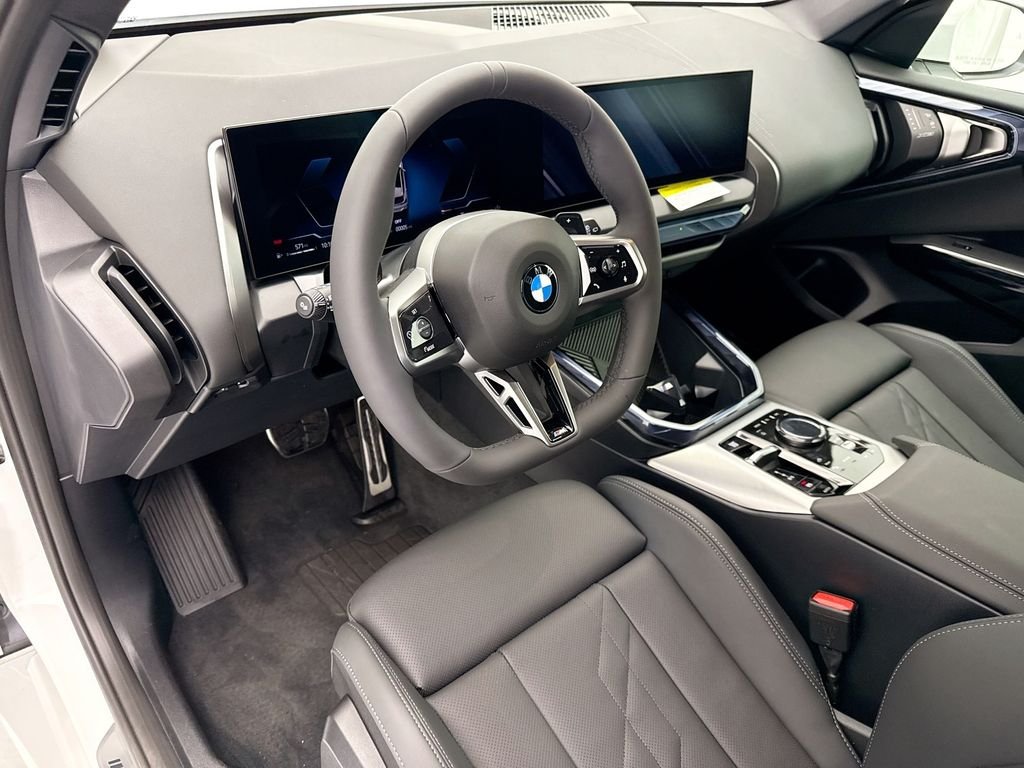 New 2026 Alpine White BMW 30 xDrive image 9
