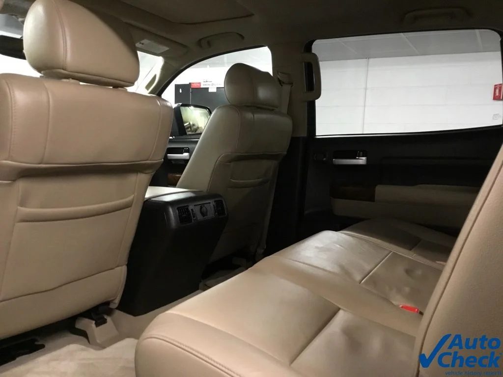 Used 2010 Blue Toyota Limited image 34