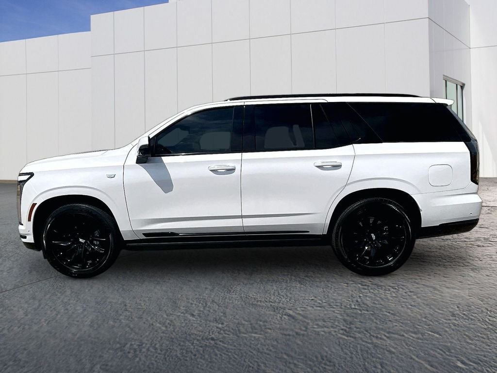 Used 2025 White Cadillac Sport image 2