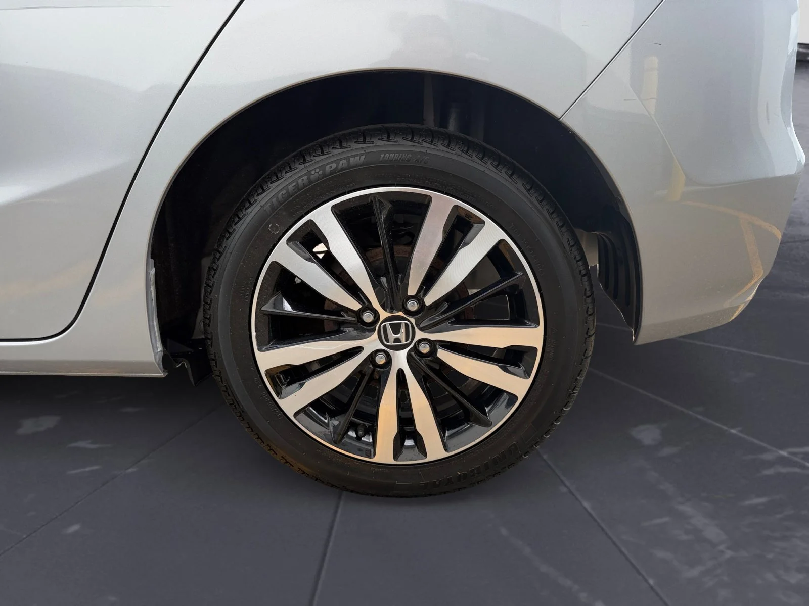 Certified Used 2020 Silver Honda EX image 45