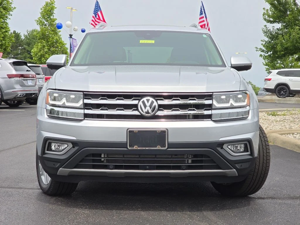 Used 2019 Silver Volkswagen SEL Premium image 20