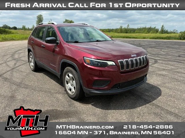 Used 2019 Red Jeep Sport image 2