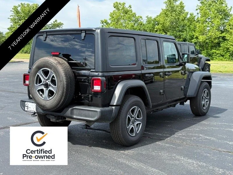 Used 2023 Black Jeep Sport S image 3