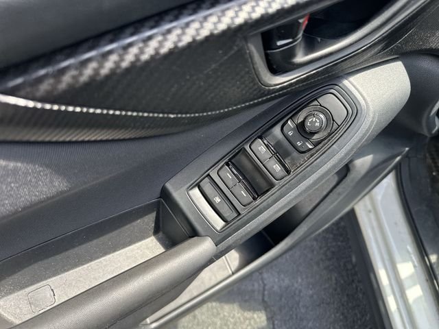 Used 2019 White Subaru 2.0i Premium image 18