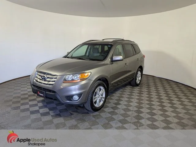 Used 2011 Gray Hyundai SE image 3