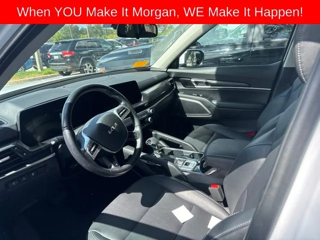 Used 2023 White Kia LX image 5