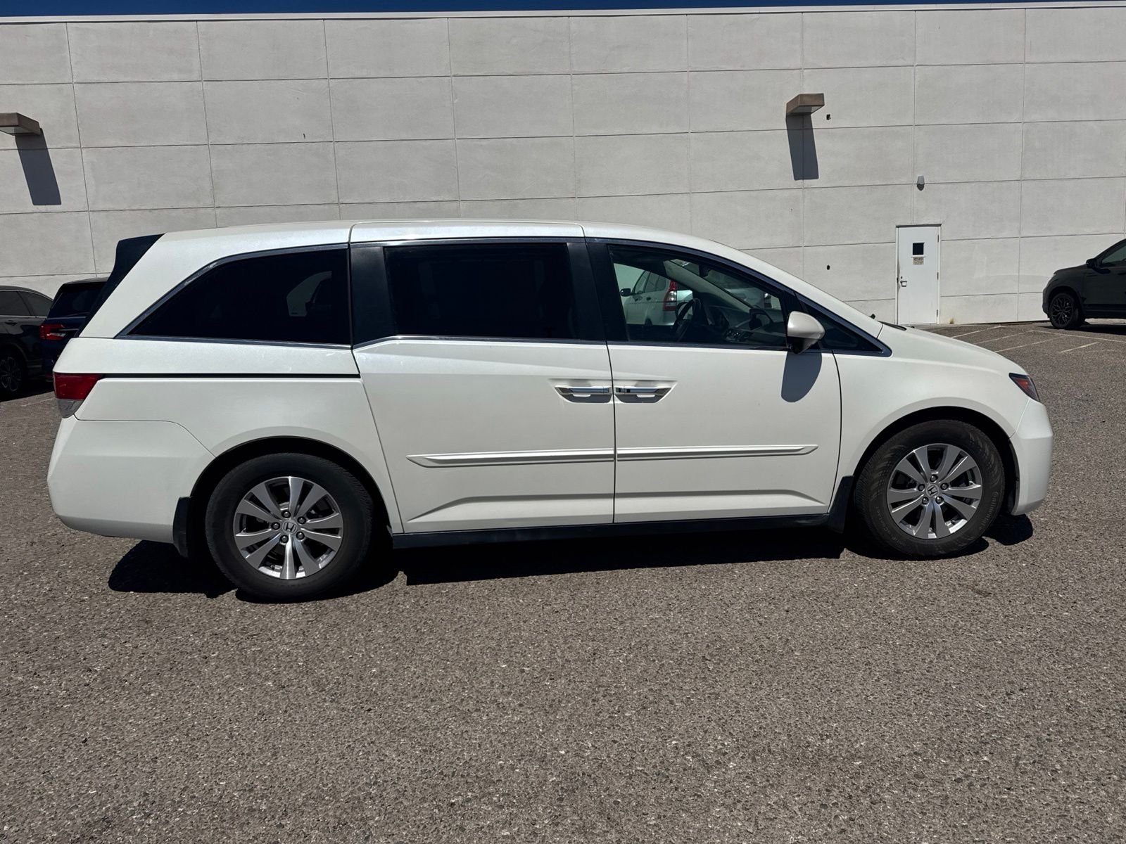 2016 Honda Odyssey EX-L - Photo 6