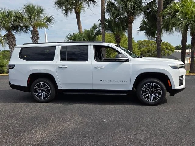New 2026 Bright White Clear-Coat Exterior Paint Jeep  image 9