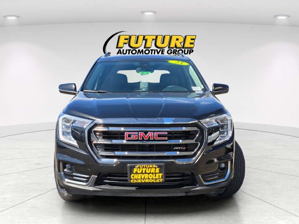 Used 2023 Black GMC AT4 image 2