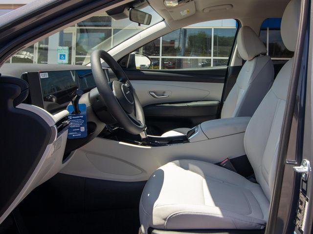 New 2026 Gray Hyundai SEL FWD image 7