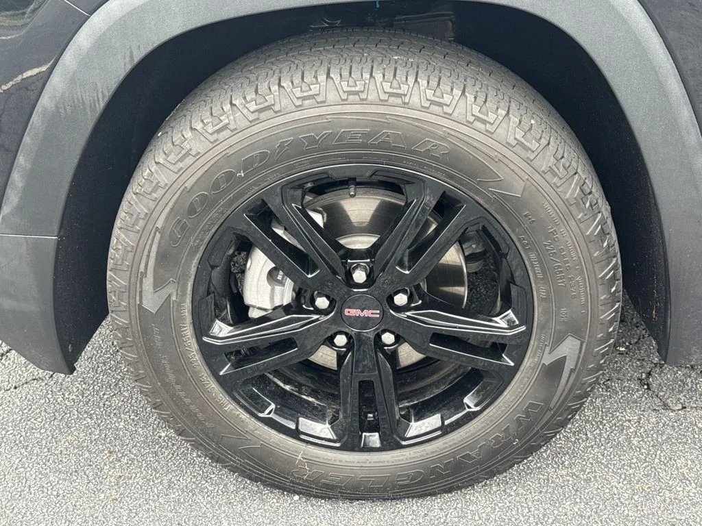 2024 GMC Terrain AT4 - Photo 11