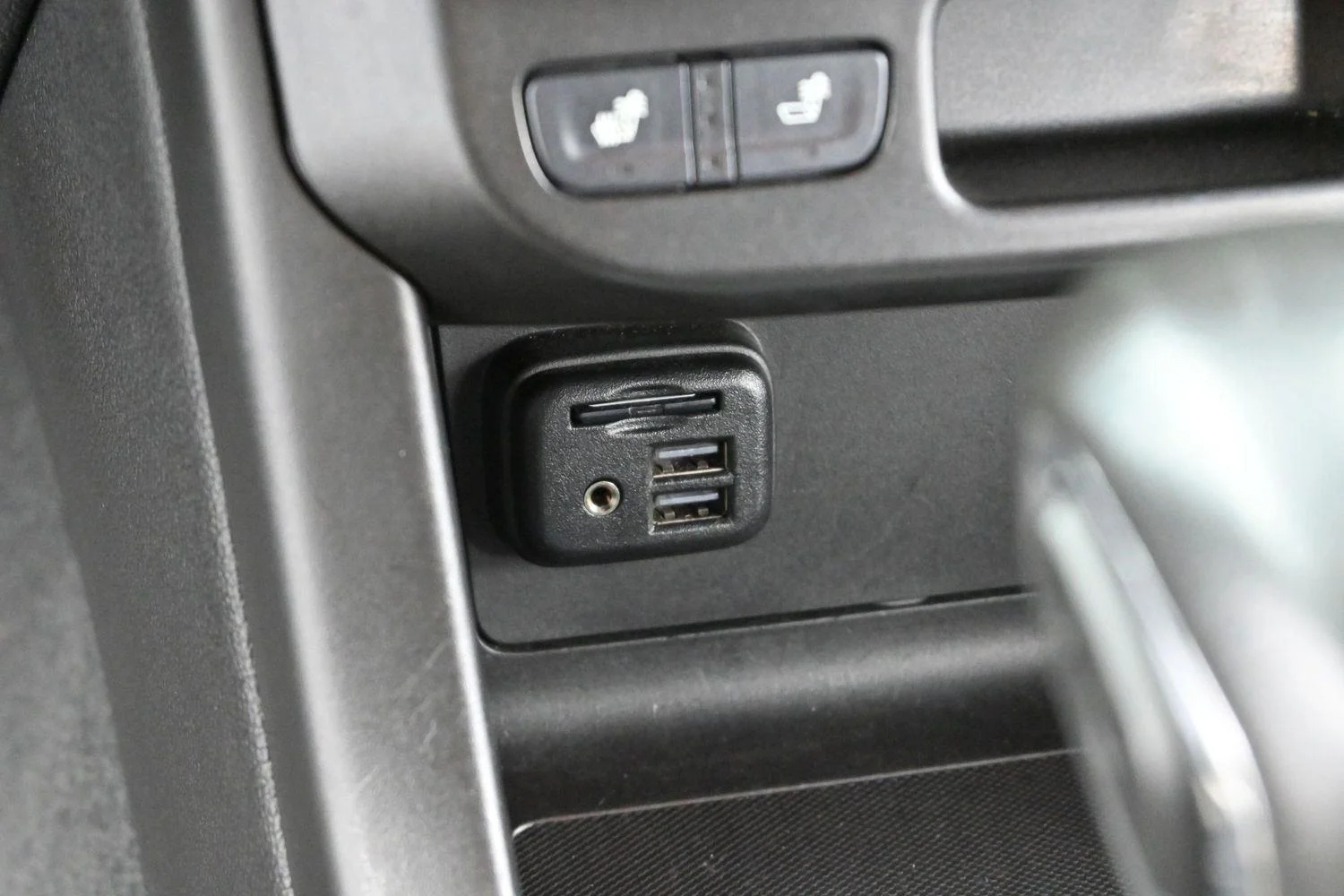 Used 2022 Summit White Chevrolet ZR2 image 23